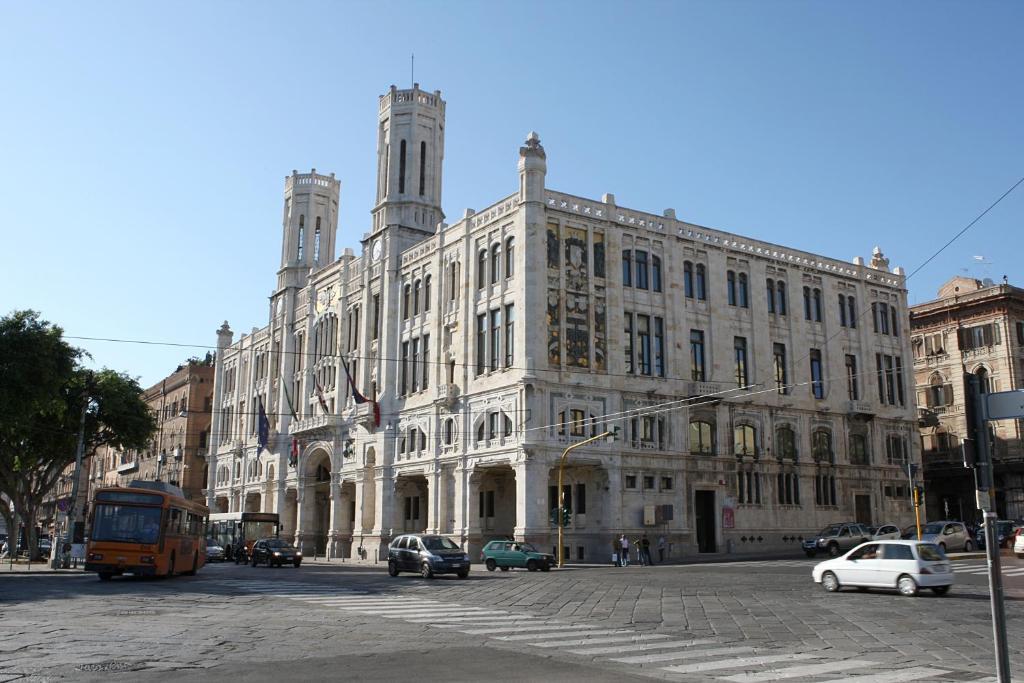 Bed And Breakfast Del Fiore Cagliari Ngoại thất bức ảnh